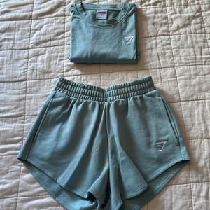 Gymshark Training Oversized T Shirt and Training Sweat Shorts